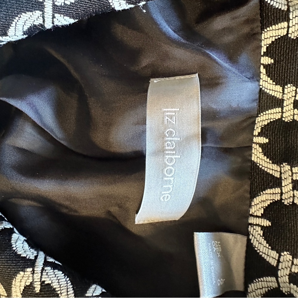 NWT Liz Claiborne blazer. - Picture 3 of 8